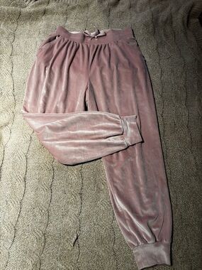 Victoria’s Secret Blush Pink Velvet Ribbed Joggers Sweatpants Size M